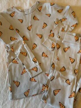 Gap long pajamas - Pizza, Size 6